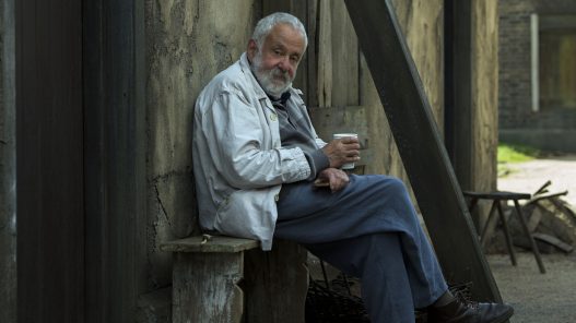 Il prossimo film di Mike Leigh (ancora senza titolo) uscirà nel 2026