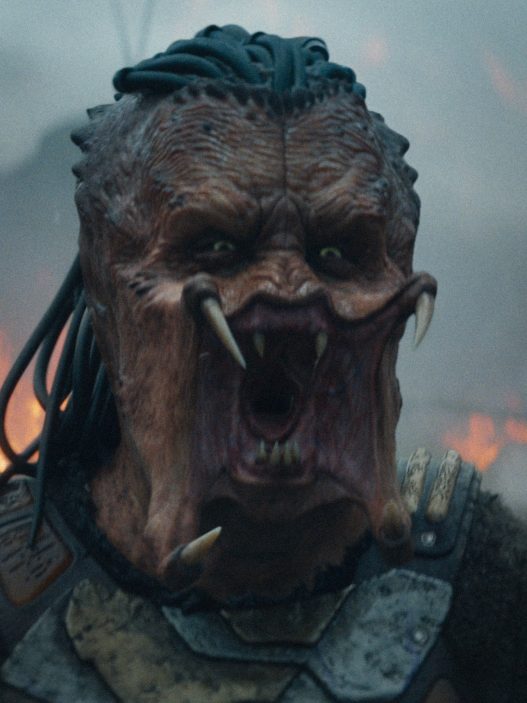 Predator: Badlands domina un weekend al box-office da record!