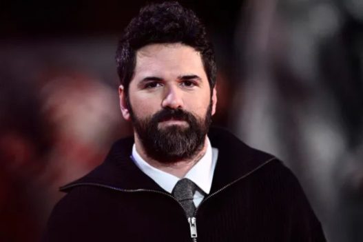 Dan Tratchenberg ("Predator: Badlands") firma un accordo di prelazione con Paramount