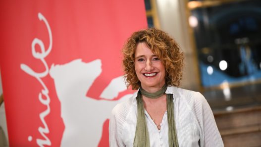 Nancy Spielberg, Kleber Mendonça Filho, Karim Aïnouz, Radu Jude firmano una lettera aperta contro il presunto licenziamento di Tricia Tuttle