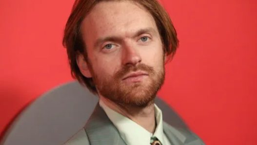 Fineas O'Connell realizzerà la colonna sonora della seconda stagione di Beef