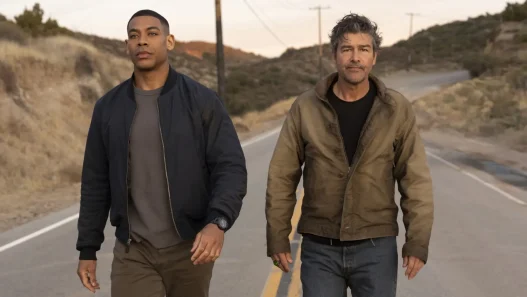 Lanterns: online il teaser trailer della serie HBO con Kyle Chandler e Aaron Pierre