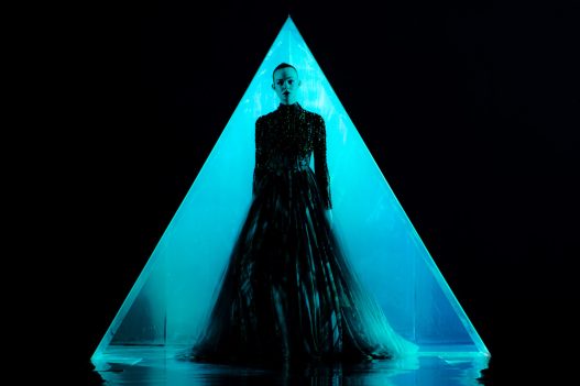 Posters & Co. - The Neon Demon, NWR e la trasformazione attraverso un triangolo